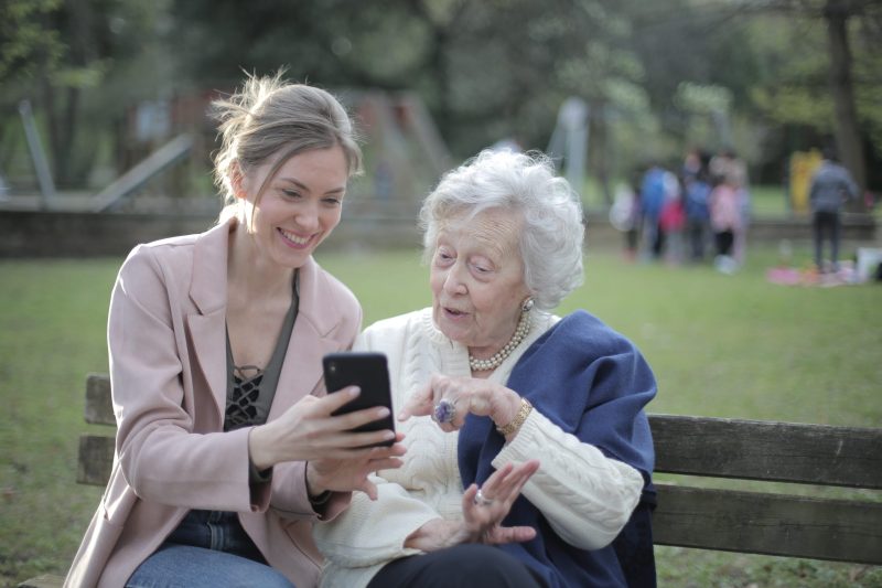 smartphone-use.jpg